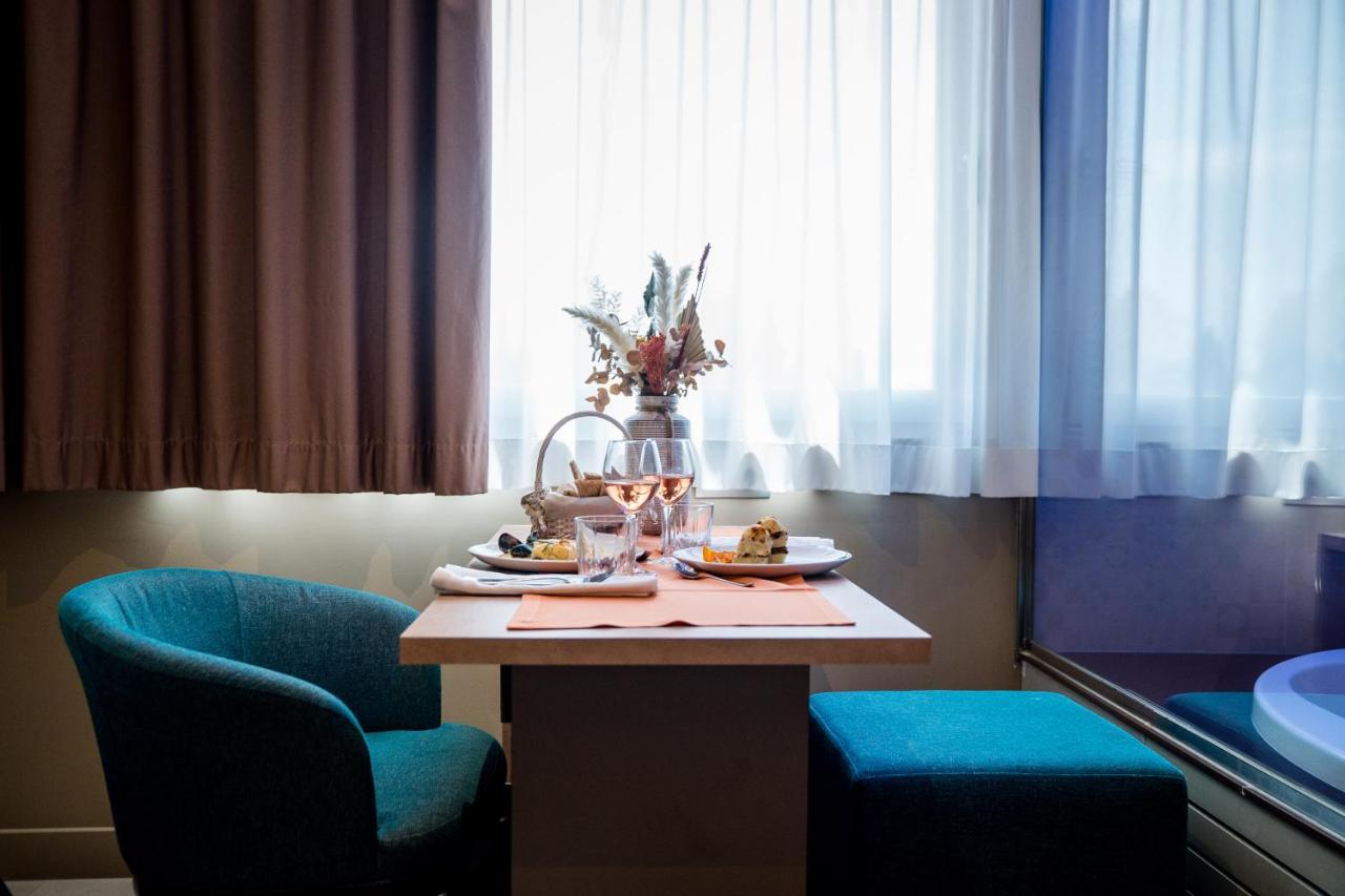 ואלס Felix Hotel מראה חיצוני תמונה