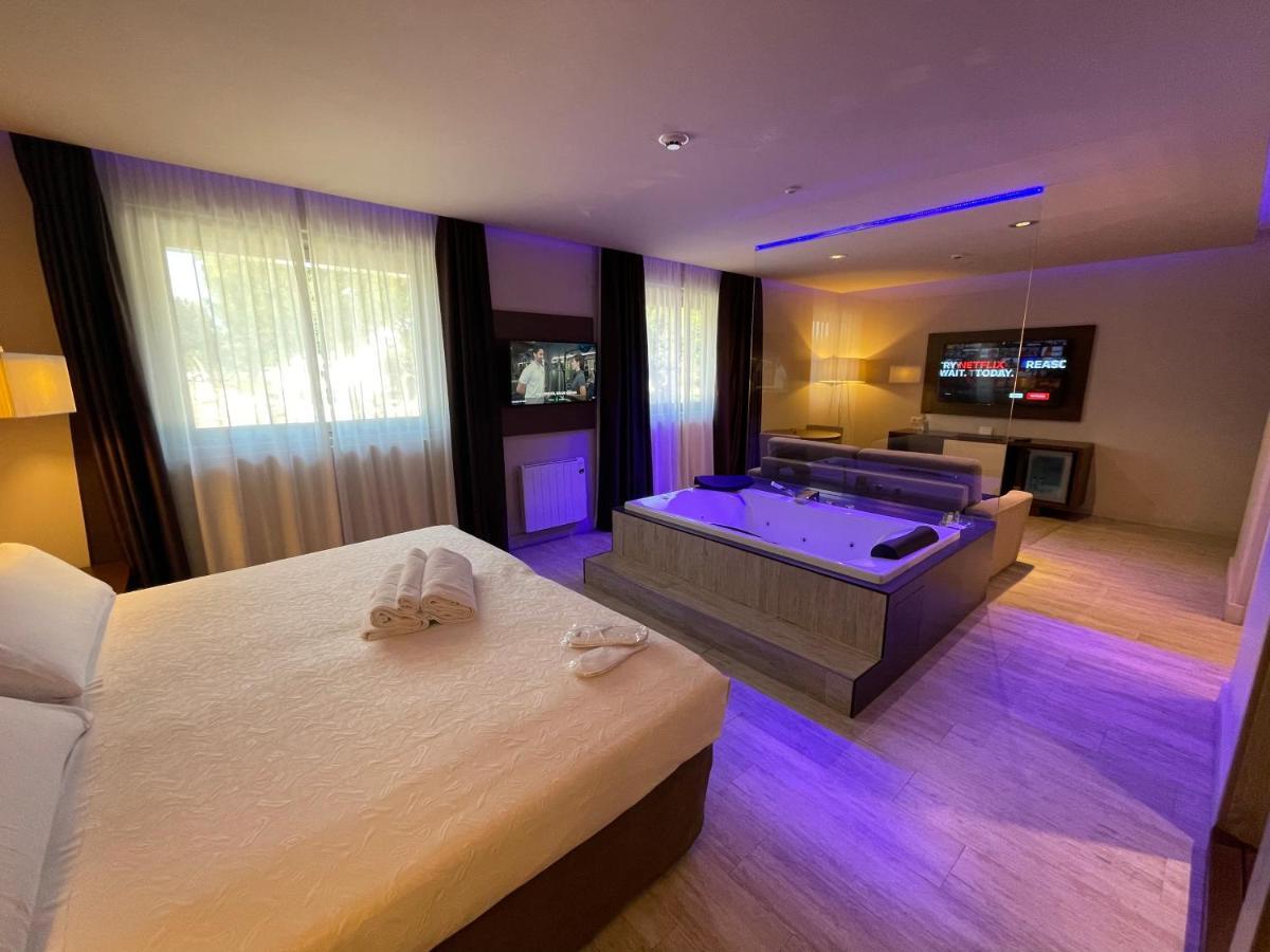 ואלס Felix Hotel מראה חיצוני תמונה